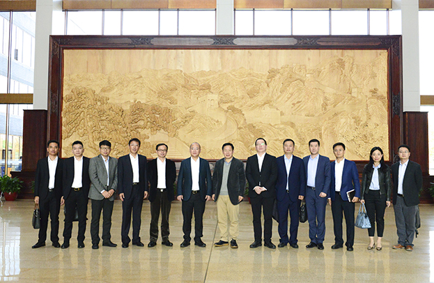 尊时凯龙人生就博建设总裁庄展诺一行受邀参访北京用友产业园